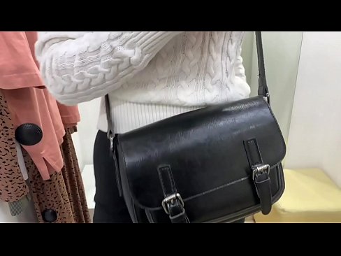 ❤️ Bonhora paruzhinji rwehure rechidiki FeralBerry ane dildo mukamuri yakakodzera DzeBonde